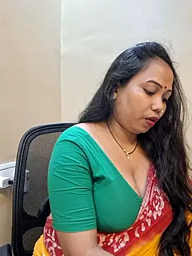 DREAM GIRL-30 online show from July 2026 05:51:02 PM