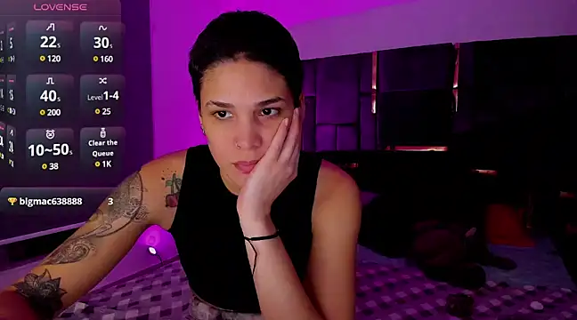 Snapshot of Charlee_pink chatting on March 2025 09:29:01 AM Charlee pink online show from March 2025 09:29:01 AM