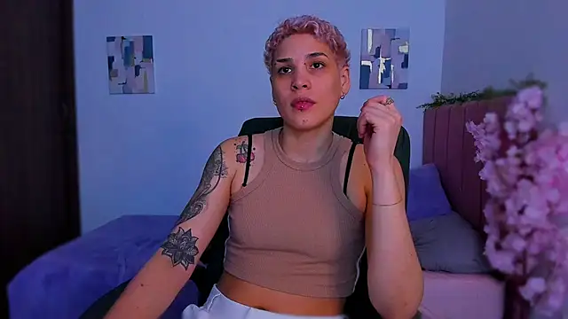 Charlee pink online show from December 2025 05:35:02 AM