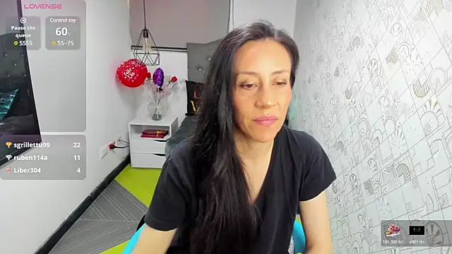 Snapshot of Abrillee1 chatting on March 2025 10:34:02 PM Abrillee1 online show from March 2025 10:34:02 PM