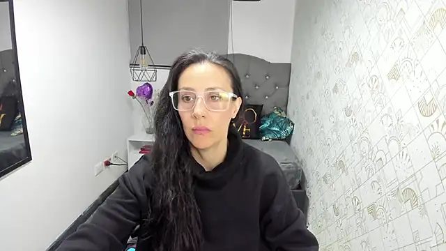 Snapshot of Abrillee1 chatting on March 2025 03:43:01 AM Abrillee1 online show from March 2025 03:43:01 AM