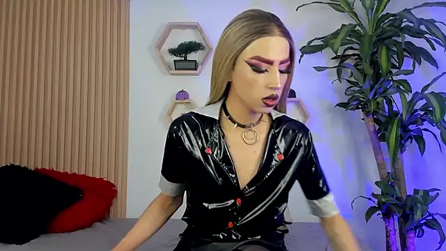 BrianaSchafer online show from November 2025 05:45:02 PM