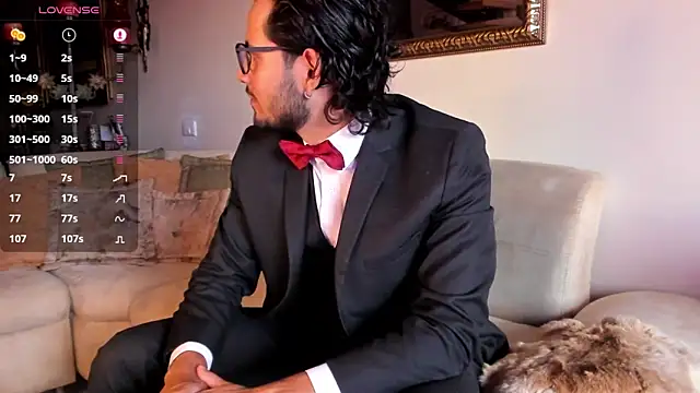 Nicholasrodrii online show from January 2025 09:34:02 PM