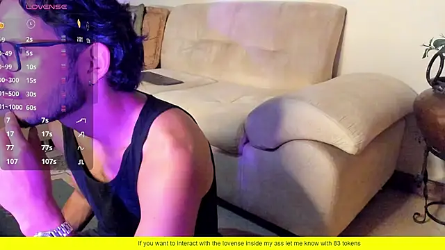 Nicholasrodrii online show from February 2025 11:24:01 PM