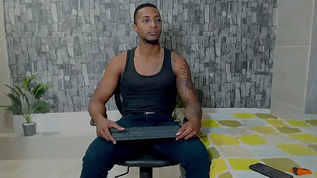 Snapshot of Joseephjackson chatting on February 2025 05:39:02 PM Joseephjackson online show from February 2025 05:39:02 PM