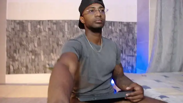 Snapshot of Joseephjackson chatting on September 2025 12:51:01 PM Joseephjackson online show from September 2025 12:51:01 PM