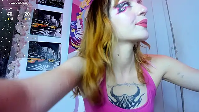 katt  black   online show from October 2025 09:02:02 PM