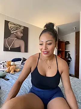 CindyWilliams  online show from November 2025 01:57:02 PM