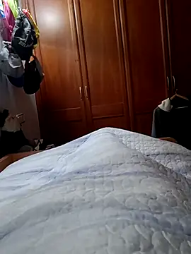 AAngel20 online show from December 2025 11:54:01 PM