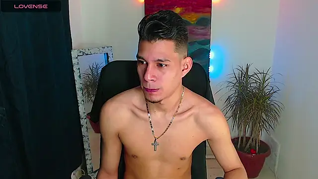 Snapshot of dirtyboy_23 chatting on October 2025 06:06:02 AM dirtyboy 23 online show from October 2025 06:06:02 AM