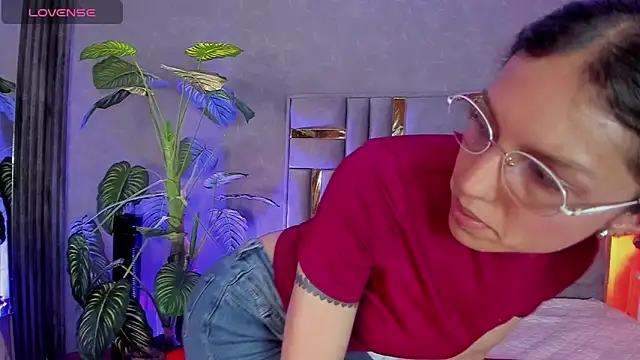 Bianca ks online show from April 2026 07:56:01 AM