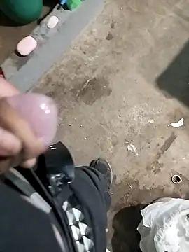 Snapshot of nahuelaspirineta chatting on September 2025 03:32:01 AM nahuelaspirineta online show from September 2025 03:32:01 AM