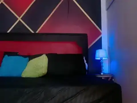 Snapshot of CindyandCarlo chatting on February 2025 12:17:02 PM CindyandCarlo online show from February 2025 12:17:02 PM