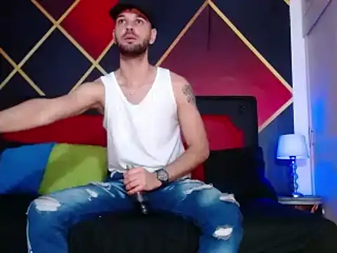 Snapshot of CindyandCarlo chatting on March 2025 04:12:01 PM CindyandCarlo online show from March 2025 04:12:01 PM