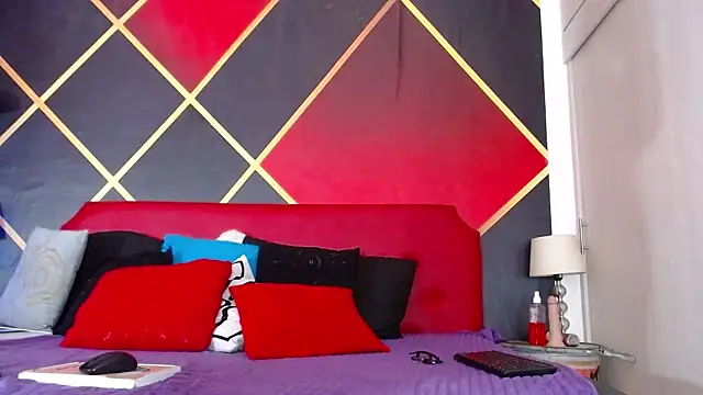 Snapshot of CindyandCarlo chatting on September 2025 04:29:02 PM CindyandCarlo online show from September 2025 04:29:02 PM