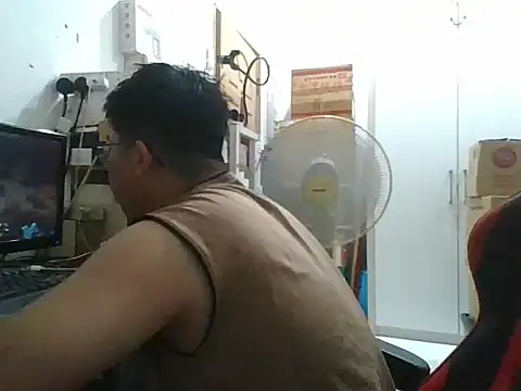 Snapshot of shyboymasturbation chatting on January 2025 02:56:02 PM shyboymasturbation online show from January 2025 02:56:02 PM