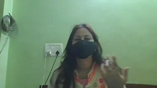 couplesuni online show from February 2026 03:44:01 AM