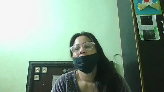 couplesuni online show from February 2026 03:59:02 AM