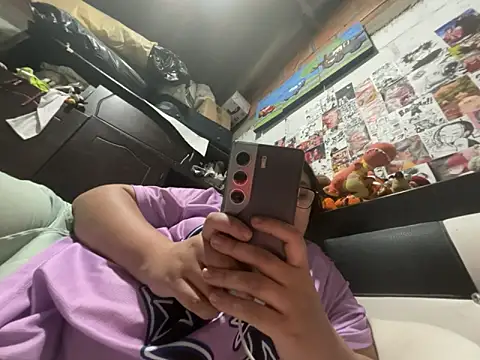 dafne19  online show from March 2026 03:10:01 AM