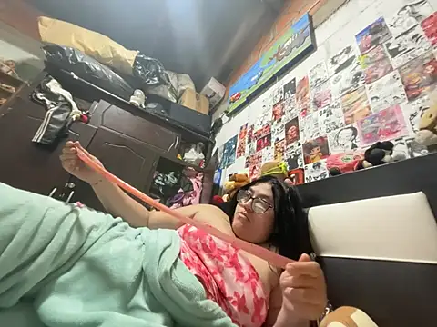 dafne19  online show from April 2026 05:06:01 AM