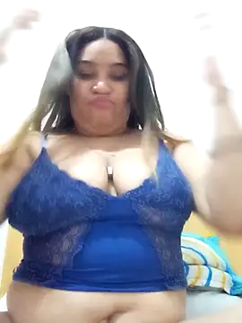 Snapshot of ambarlennoix chatting on December 2024 06:10:01 AM ambarlennoix online show from December 2024 06:10:01 AM