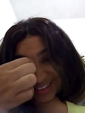 Snapshot of ambarlennoix chatting on December 2024 09:40:02 AM ambarlennoix online show from December 2024 09:40:02 AM