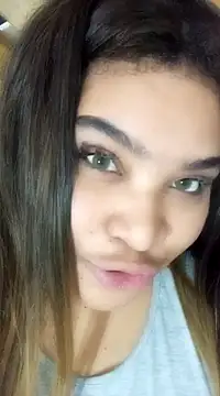 Snapshot of ambarlennoix chatting on December 2024 06:24:02 AM ambarlennoix online show from December 2024 06:24:02 AM