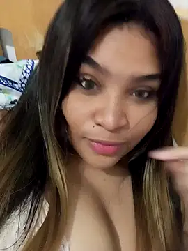 Snapshot of ambarlennoix chatting on December 2024 06:49:01 PM ambarlennoix online show from December 2024 06:49:01 PM