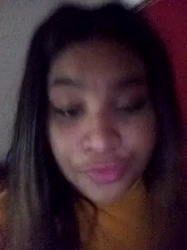 Snapshot of ambarlennoix chatting on January 2025 05:58:01 AM ambarlennoix online show from January 2025 05:58:01 AM