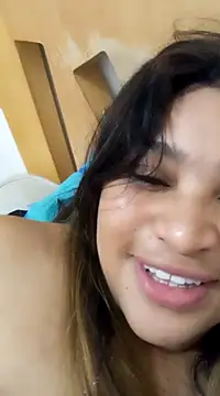 Snapshot of ambarlennoix chatting on January 2025 07:32:01 AM ambarlennoix online show from January 2025 07:32:01 AM