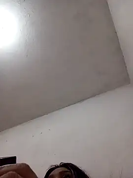 Snapshot of ambarlennoix chatting on January 2025 07:25:02 AM ambarlennoix online show from January 2025 07:25:02 AM