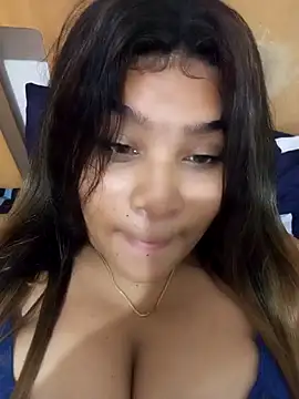 Snapshot of ambarlennoix chatting on February 2025 06:46:02 AM ambarlennoix online show from February 2025 06:46:02 AM