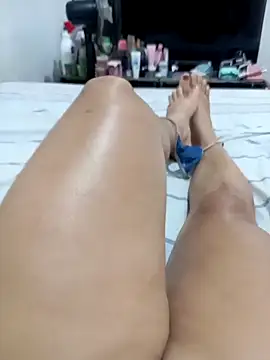 Snapshot of ambarlennoix chatting on November 2025 08:25:02 AM ambarlennoix online show from November 2025 08:25:02 AM