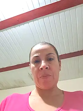 Snapshot of Zaralu_ chatting on December 2024 09:57:01 PM Zaralu online show from December 2024 09:57:01 PM