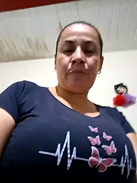 Snapshot of Zaralu_ chatting on January 2025 11:34:01 PM Zaralu online show from January 2025 11:34:01 PM