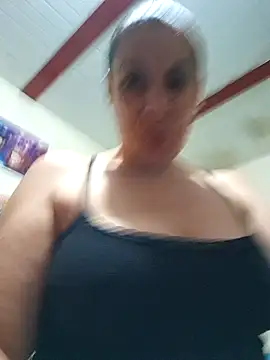 Snapshot of Zaralu_ chatting on February 2025 10:19:01 PM Zaralu online show from February 2025 10:19:01 PM