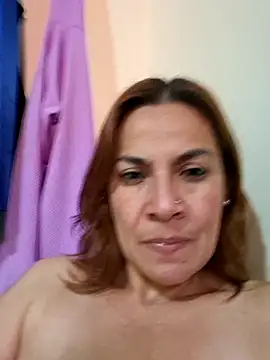 Snapshot of Zaralu_ chatting on February 2025 10:10:01 PM Zaralu online show from February 2025 10:10:01 PM