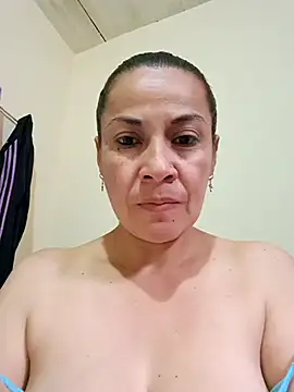 Snapshot of Zaralu_ chatting on September 2025 07:25:02 PM Zaralu online show from September 2025 07:25:02 PM