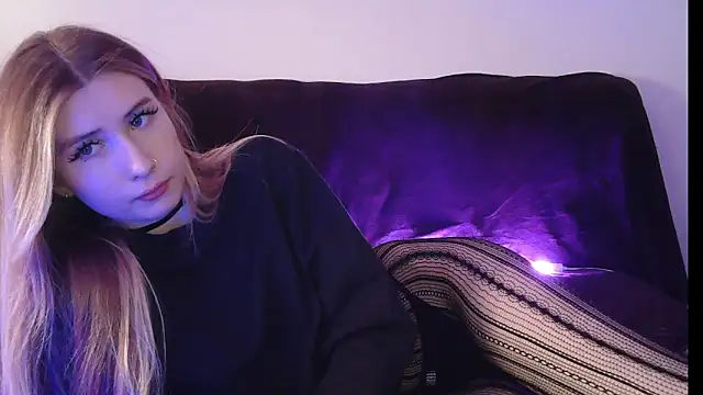 ErikaShyy online show from February 2026 10:07:02 AM