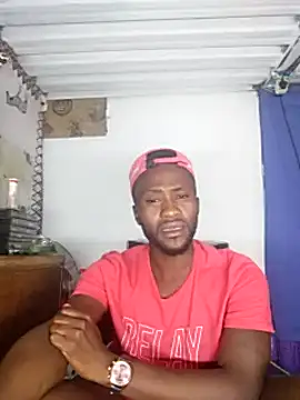 Snapshot of bull_Giant chatting on December 2024 01:25:01 AM bull Giant online show from December 2024 01:25:01 AM