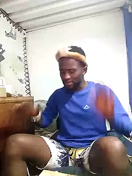 Snapshot of bull_Giant chatting on December 2024 10:35:02 PM bull Giant online show from December 2024 10:35:02 PM