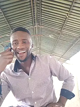 Snapshot of bull_Giant chatting on December 2024 10:12:02 AM bull Giant online show from December 2024 10:12:02 AM