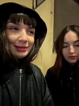 Snapshot of Sophie_Avory chatting on December 2024 04:31:02 AM Sophie Avory online show from December 2024 04:31:02 AM