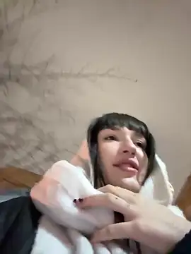 Snapshot of Sophie_Avory chatting on February 2025 05:31:02 PM Sophie Avory online show from February 2025 05:31:02 PM