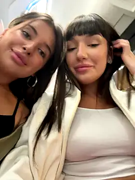 Snapshot of Sophie_Avory chatting on October 2025 04:15:02 PM Sophie Avory online show from October 2025 04:15:02 PM