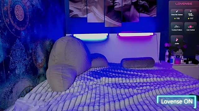 DianaBeautyXXX online show from October 2025 10:37:02 AM