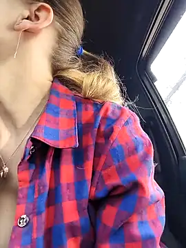 Snapshot of astiSWEET chatting on December 2025 08:12:02 AM astiSWEET online show from December 2025 08:12:02 AM