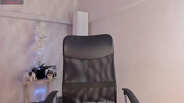 CyntiaAdams online show from January 2025 08:37:02 PM