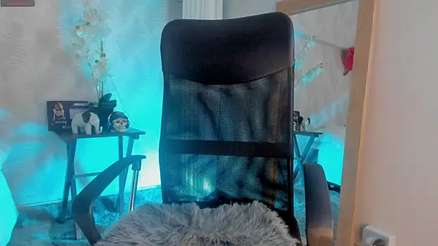 CyntiaAdams online show from February 2025 06:54:01 PM