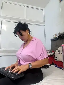 katysquirtdirty online show from May 2026 11:31:02 PM